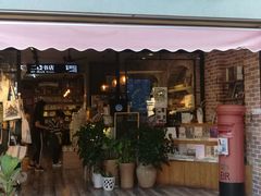 -晓风书屋(大学路店)