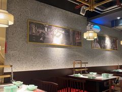 -晓宇重庆火锅(赛格国际购物中心店)