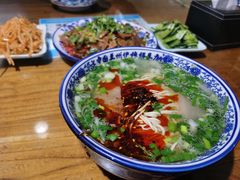 -伊穆祥牛肉面总店·清真