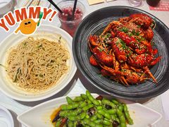 -肥肥虾庄·金牌油焖大虾(首义路店)