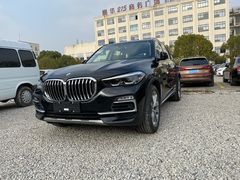 -上海宝信宝马4S店