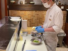 -Tsuru鹤日本料理(静安香格里拉店)