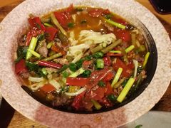 -郑件洋芋饭庄