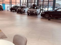 -宁波宝信宝马4S店(江北日湖店)