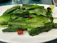 -乡村馕坑肉·烧烤·新疆菜·本地人更爱吃(阿勒泰首店)