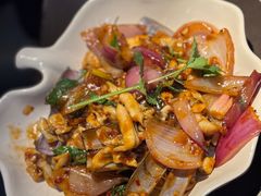 -大头虾越式风味餐厅(光明广场店)