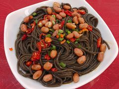 凉拌蕨根粉-大眼锅贴水饺(河东店)