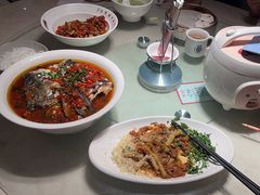 -味上湘菜馆(岳麓山店)