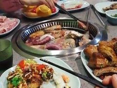 -金滏山烤肉·海鲜·火锅自助餐厅(襄阳万达店)