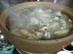 -威邵鸡煲(西华路总店)