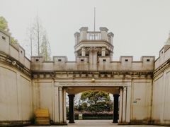 -上海市龙华烈士陵园