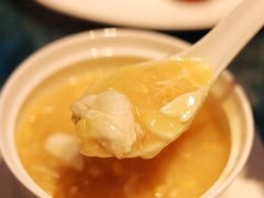 黄金蟹肉栗米羹-镛记酒家