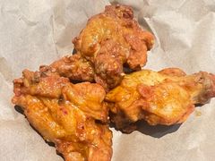 蝴蝶翅-必胜客(东部星悦天地店)