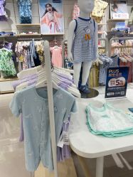 -乐友孕婴童(万象城店)