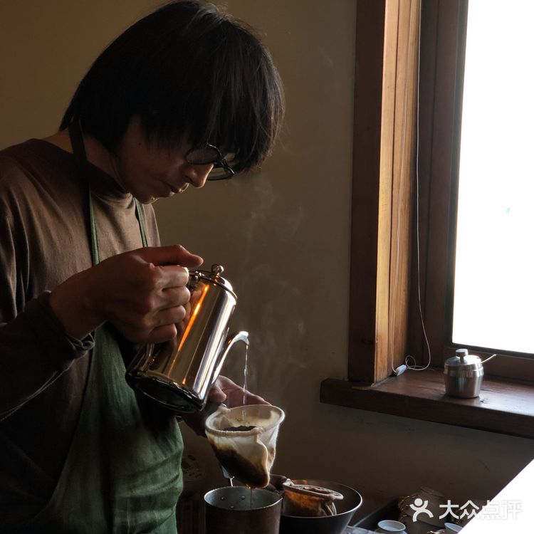 认真安静的在做☕️这件事