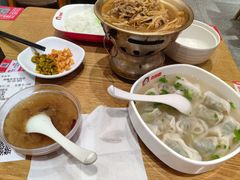 -南城香·饭香串香馄饨香(青年路店)