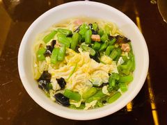 -喜乐餐厅•灯笼虾球首创者•本地小海鲜(二马路店)