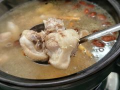 -花苑美食横琴生蚝火锅(拱北粤华路店)