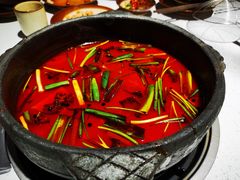 -贵府酸汤牛肉火锅·贵州老字号(飞山街店)