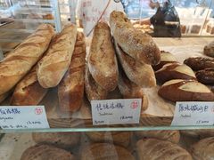 -老梦面包CHEZMOREL(麦子店)