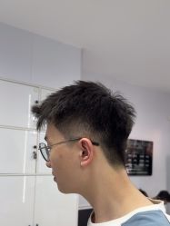 -H·Y HAIR SALON烫发·染发·造型