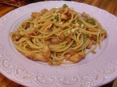 -Rabbit Cafe私房西餐甜点咖啡(栖霞路店)