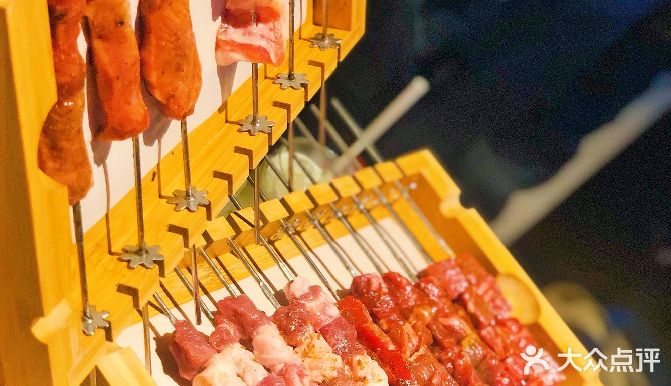 魔都新晋牛肉烧烤，呼伦有肉赞一记[加油]