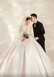 -城市花园婚纱摄影