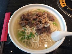 -牛事制造局牛肉火锅(莲岳路店)