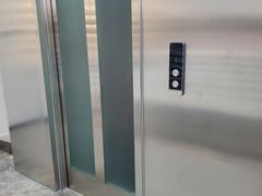 -青山良镜(中国丹阳国际眼镜城店)