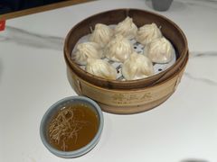 -馋三尺蟹粉小笼(人民广场店)