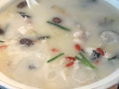 -老阿爸鲜鱼土菜(昆山花桥店)