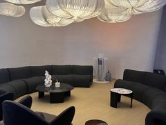 -涨巢·潮玩水疗局