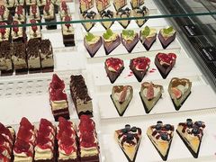 -红跑车(徐州彭城广场金地商都店)