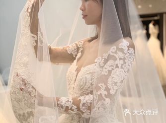 是她经验了时光,这款婚纱值得拥有和珍藏!