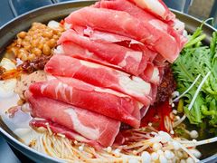 部队锅-MI WU FACTORY米屋美食工厂餐厅(绿地店)