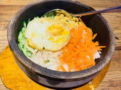 传统素食石锅拌饭-花腰餐吧Bistro烧烤 傣味(传媒大学店)