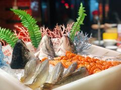 -四海一家自助餐(益田假日广场店)