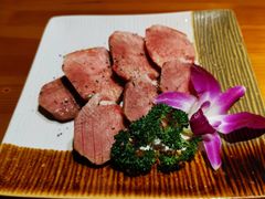 厚切牛舌-不倒翁炭火烧肉(永安里店)