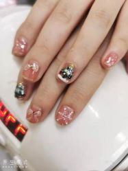 -瞬滢日式美甲舍