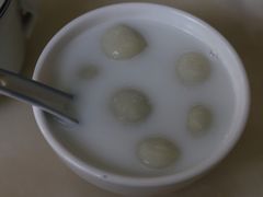 椰汁加汤丸-国英炖品店(甲子路店)