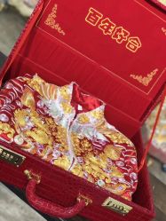 点击看大图 -派丽莫Pellimo原创设计婚纱品牌
