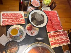 -沸炉重庆老火锅(军事博物馆店)