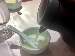 送老火鸭汤-味+新京宴·烤鸭·北京菜(创意谷店)