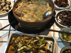 火爆羊杂-小板凳(四公里店)