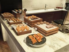 -苏宁银河国际咖啡厅·天际环球美食汇