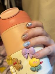 -荷茉里美甲美睫