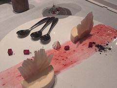 -GreyWhale灰鲸餐厅(武汉国际广场店)