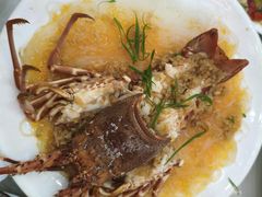 -覃记海鲜美食餐厅