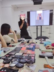 -KISS U 国际美学